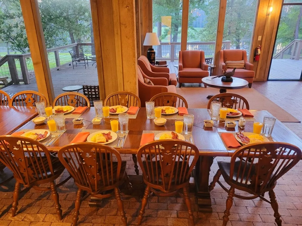 Plan an Anniversary Hunting Vacation You'll Remember