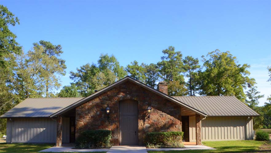 Outdoor Vacation Getaway Near Houston